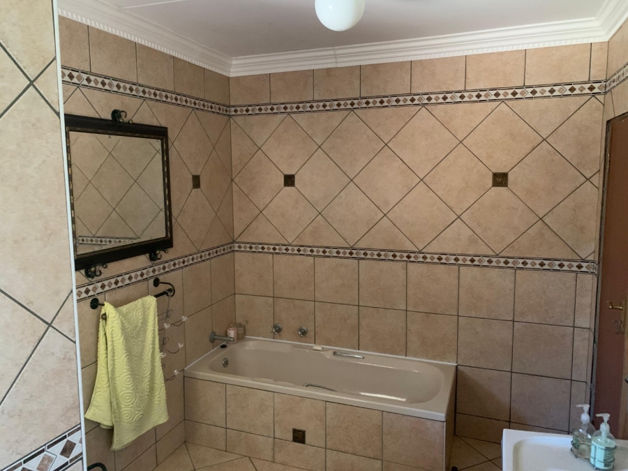 4 Bedroom Property for Sale in Kaysers Beach Eastern Cape